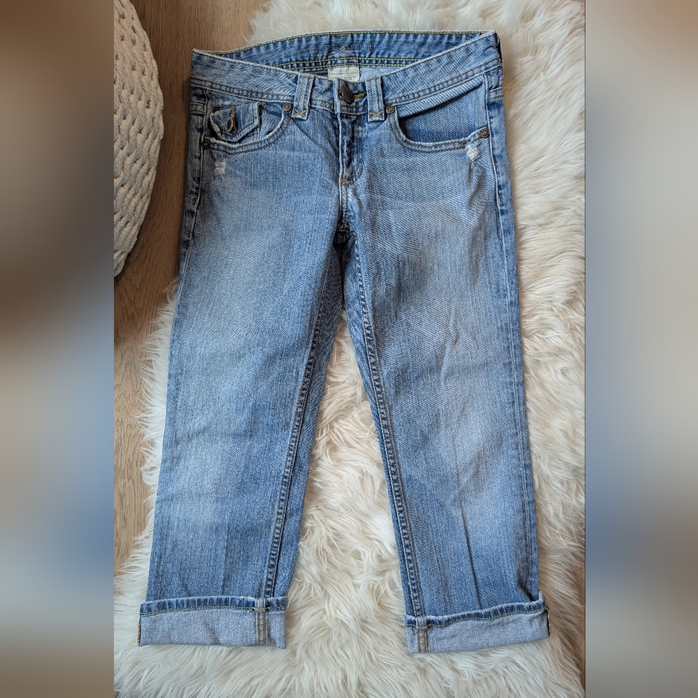 Y2K Low Rise Banana Republic Cropped Distressed Denim Jeans